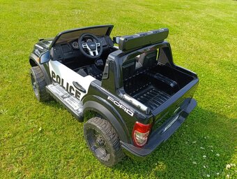 Dětské elektrické auto - 3