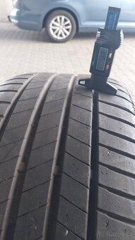 Prodám 2 x letní pneu Bridgestone 245/40/19 - 3