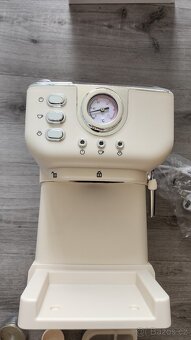 Nový pákový kávovar CM3120 - 3