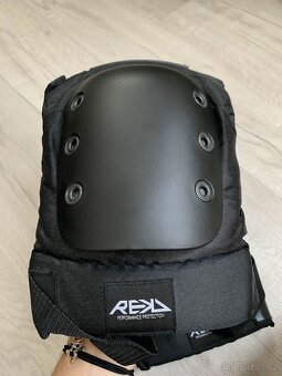 REKD PRO RAMP CHRÁNIČE KOLIEN - 3
