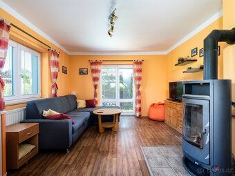 Prodej rodinného domu 3+kk se zahradou, Černíkovice - 3