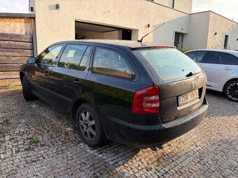 Škoda Octavia 2,0tdi kombi - 3