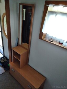 Předsíňová stěna/botník - 3