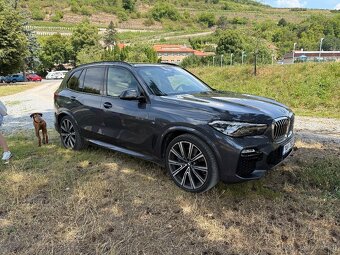 BMW X5 30d xDrive Mpaket HUD VZDUCH KAMERA TAŽNÉ - 3