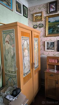 Starožitný nábytek - 3