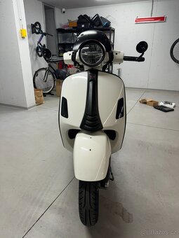 Vespa GTS Super 300 HPE – Designová bestie s duší závodníka - 3