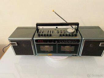 Radiomagnetofon Grundig Party Center 2200, rok 1987 - 3