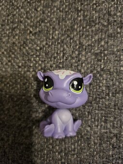 Littlest pet shop - 3