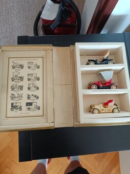 Limitovaná edice LAURIN KLEMENT voiturette - 3 KS -1906 - 3