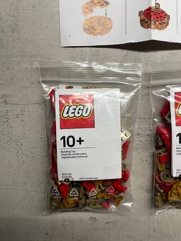 Lego svatováclavská koruna - 25. výročí továrny Kladno - 3