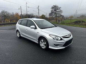 HYUNDAI i30 CW, 1.6 CRDi, r.v. 2011 - 3