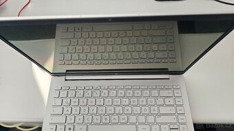 HP Pavilion Plus 14-eh1678ng, 14", i7-1355U, RTX 2050, OLED - 3