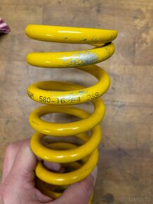 Pružina zadního tlumiče Ohlins Yamaha TT600R - 3