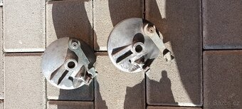 Babetta 210 - kompletní přední brzdový štít - 3