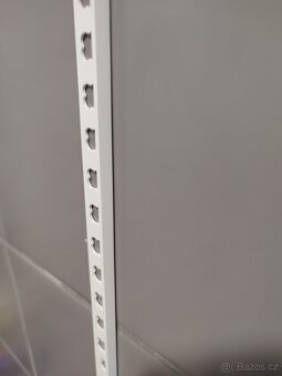 Bílá ukončovací lišta na obklad 6m - 3