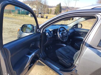 Mitsubishi Outlander ll - 3