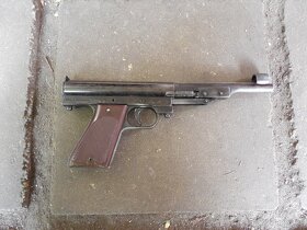 Stará vzduchová pistole Record - 3