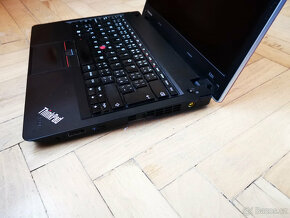 Notebook LENOVO TP EDGE E325 Red 13,3' s vadou na šasí - 3