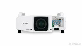 3x Projektor EPSON EB-Z8050W - 3