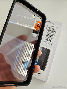 Spigen na S23 - 3