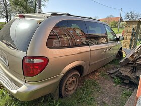 Dodge Grand Caravan - 3