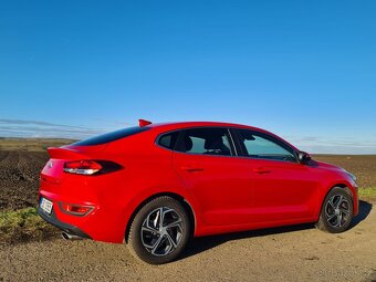 Hyundai i30 Fastback 1.0 T-GDI - 3