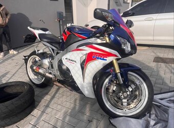 Honda CBR 1000RR - 3