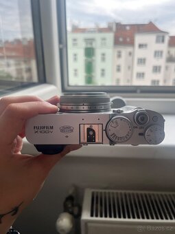 FUJIFILM X100V - 3