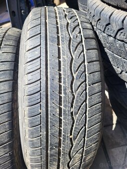 185/60 R15 Dunlop - 3