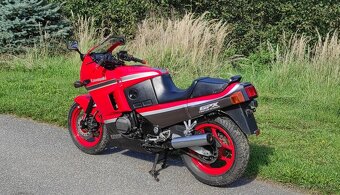 Kawasaki GPX 600 R - 3