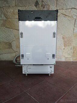 Vestavná myčka Beko 45cm - 3
