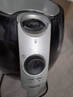 Horkovzdušná fritéza - 3