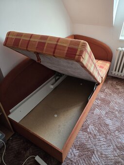 Prodám postel 90x200 - 3
