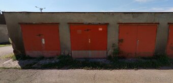 Garáž s elektřinou v Přerově (ulice Tovární) - 3