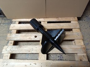 Frézovací vrták na bagr fréza na odstranění pařezů - video - 3