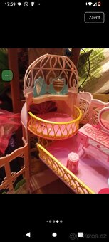Paví zámek pro barbie - 3