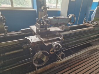 Hrotový soustruh SU 50A/2000 - 3