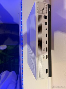 🎮 Xbox One S 1TB + 1 ovladač  + 3 hry - 3