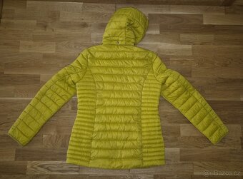 Žlutá jarní bunda - 3