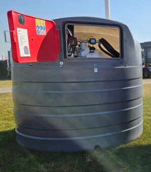 Nádrž na naftu 2500, včetně dopravy - 3