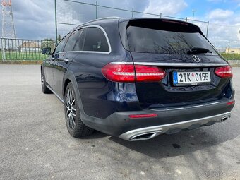 Mercedes-Benz Třídy E, 400d 4Matic All-Terrain Avantgarde - 3