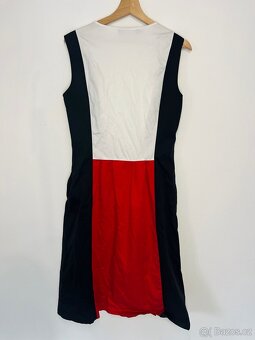 Moschino šaty - 3