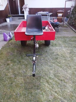 Prodám malotraktor Agzat s příslušenstvím - 3