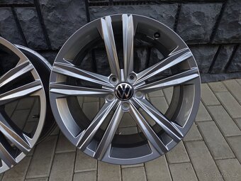 5x112 R18 VW Sebring Arteon - 3
