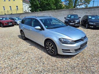 Volkswagen Golf 1.4 TSi 90KW Kombi HighLine, S.Kniha - 3
