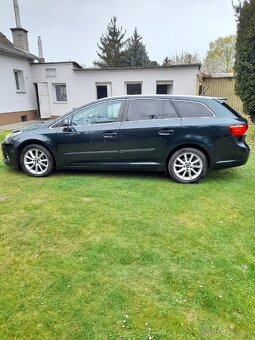 Toyota avensis 2.0d4 - 3