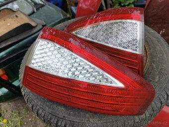 Ford Mondeo mk4 (díly ) - 3