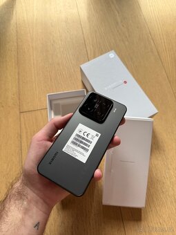Xiaomi 15 12/256GB černý - 3