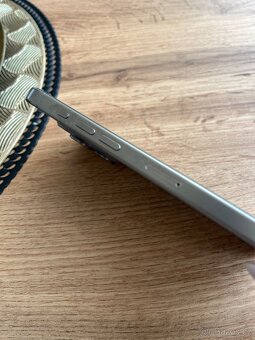 iPhone 15pro 128gb - 3