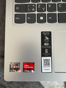 Lenovo - 3
